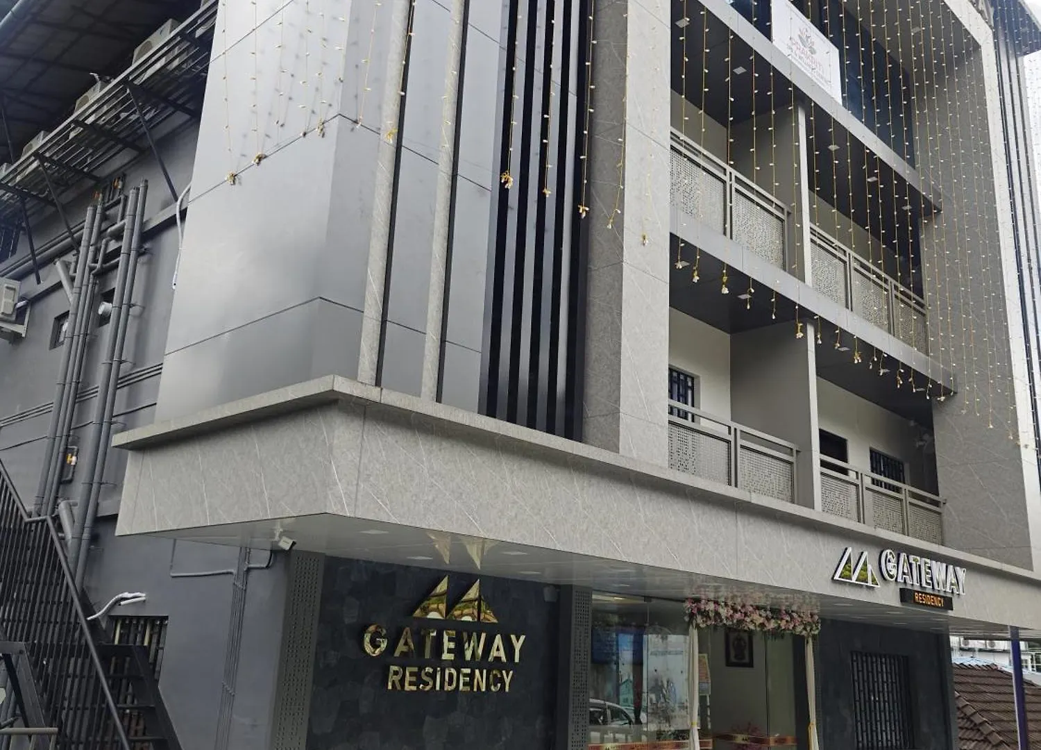 **  Gateway Residency Hotel Mannarakkat India