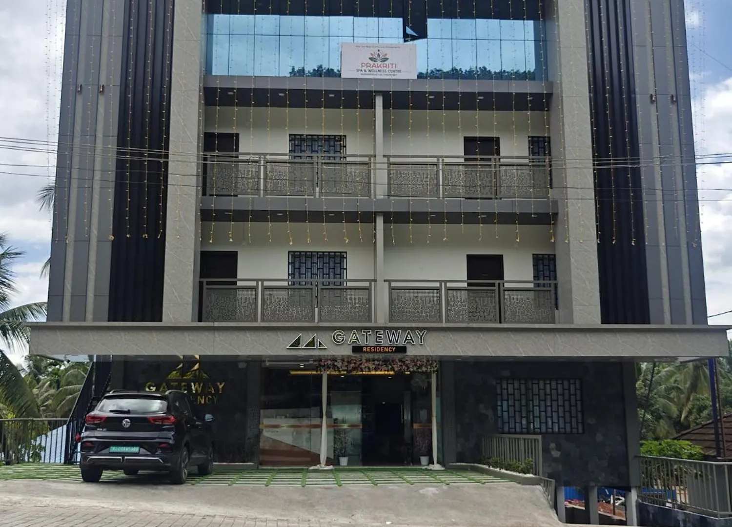 Gateway Residency Hotel Mannarakkat