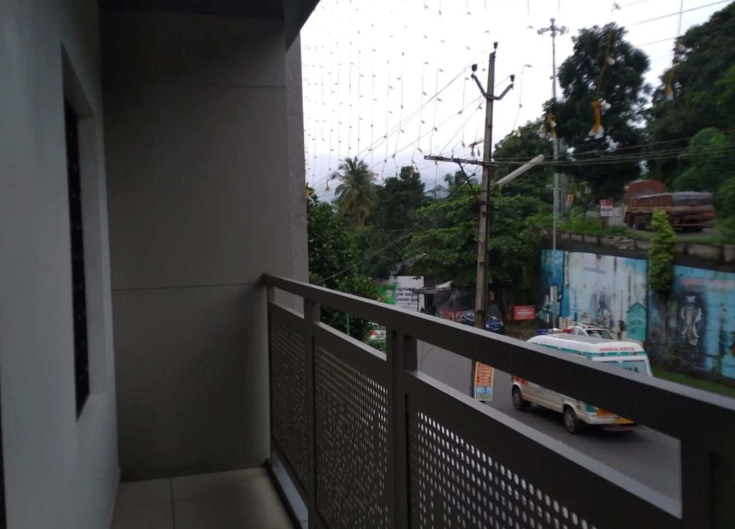 **  Gateway Residency Hotel Mannarakkat India